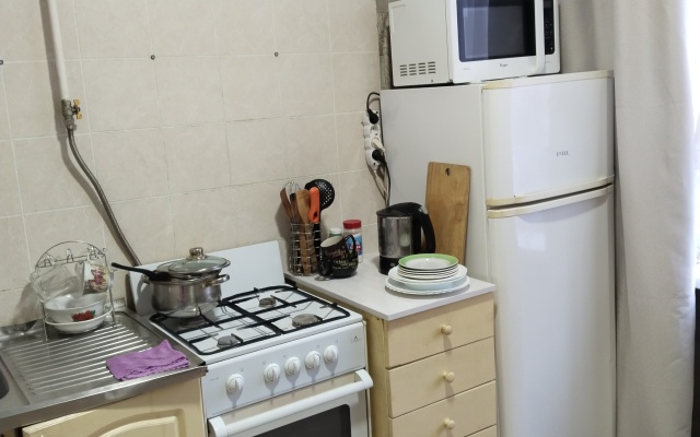 V tsentre Novomoskovska Flat