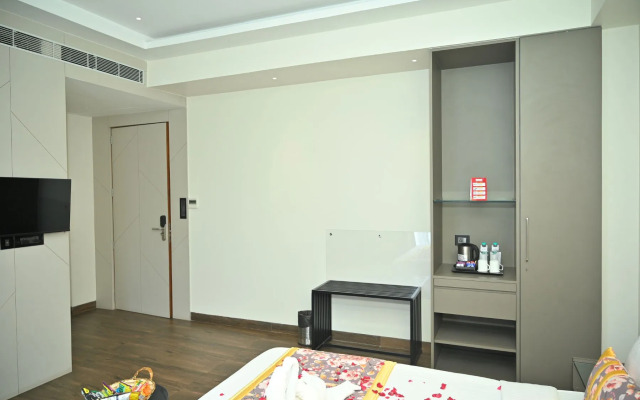 Urvi Banquets Guest House