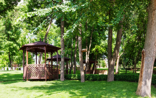 Park Hotel Nadezhda