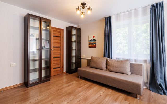 Na Nikolaya Rudneva Flat
