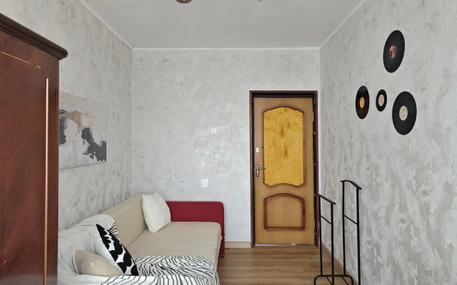 Trehkomnatnaya Flat