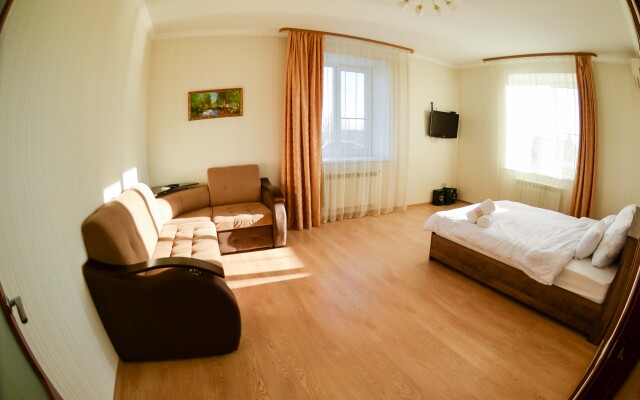Golden House Apartments