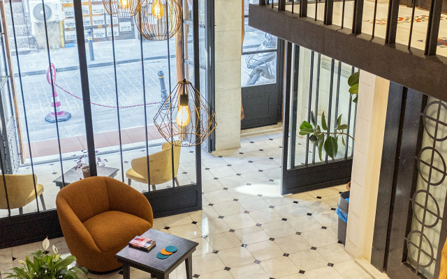 Taksim Avenue Hotel