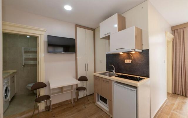 Отель Taksim Peri Suite