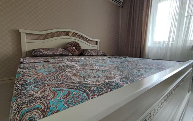 Raidas Lyuks na Pestova 15B Flat