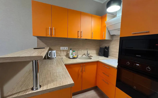 Квартира Новая однокомнатная квартира возле ТРЦ Аура