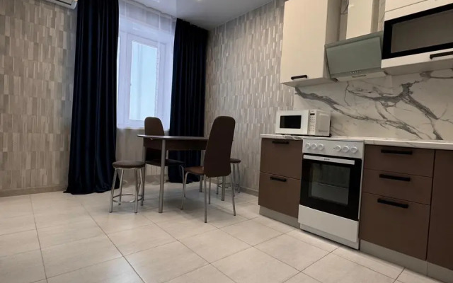 Na Lomonosova 197 Flat