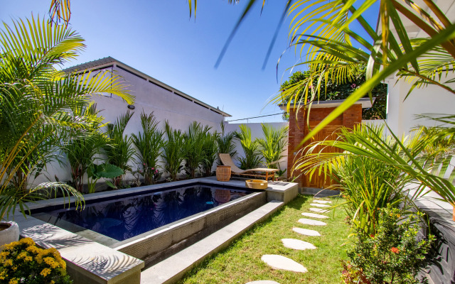 Novaya Chastnaya, Ogromny Basseyn, Changu, View Bali Villa