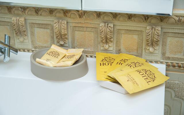 Krasavitsa V Tsentre U Zhd Vokzala Flat