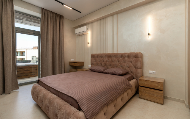 S vidom na more i dzhakuzi Apartments