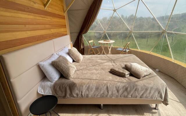 Глэмпинг Поляна