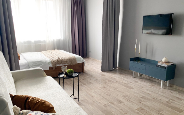 Tolstoy Na Vostochnoy Flat