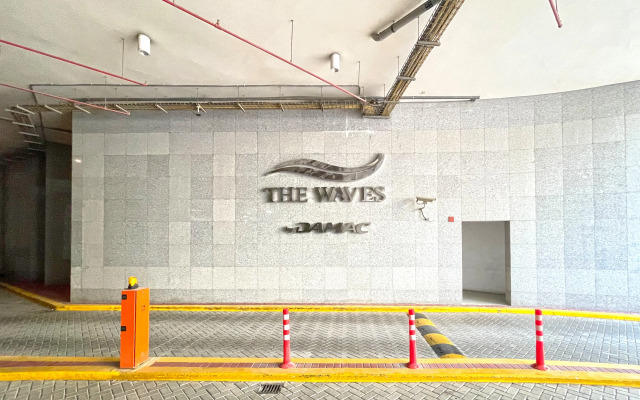 Bnbme DAMAC Waves Tower, 3 BDR Maids Apartments