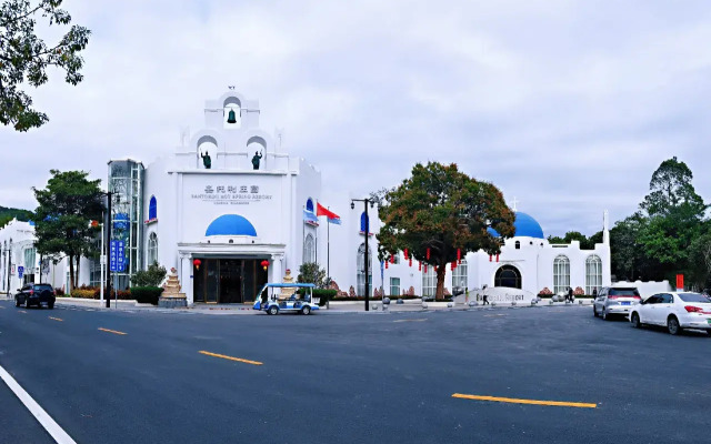 Отель Santorini Hot Spring Resort