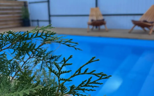 Частный дом с Бассейном Комфорт