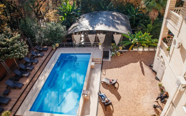 Отель ROMANOVPALM Hotel