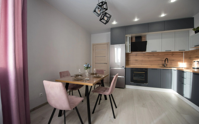 Апартаменты Smile Apartments Дизайнерские в ЖК Сказка