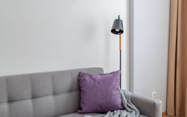 Prostornaya Yevrodvushka Na Vasilyevskom Ostrove Flat
