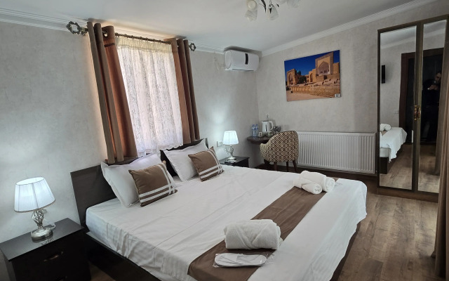 Shukran Hotel
