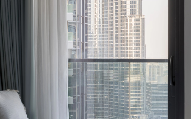 Welcome Home In Act One Tower Apartments