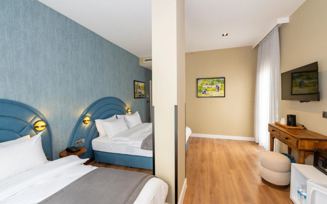 Nenessa Airport Hotel