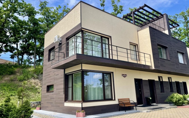 Glavnyij Guest house