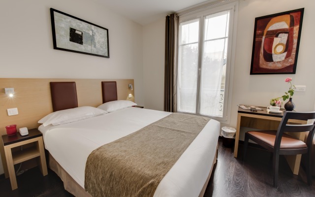 Source Hotel