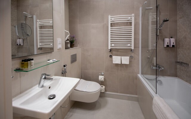 Апартаменты 4Кайф Kristall Studio