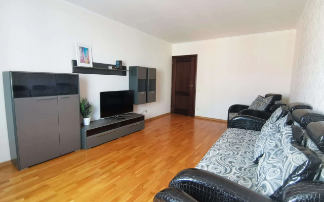 Atma House na Shirotnoj 185 Apartments