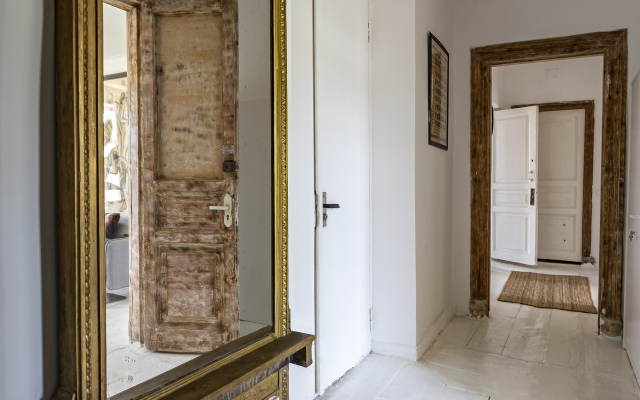 Квартира В Самом Центре С Парковкой