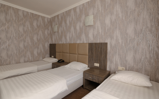 Marton Oka Hotel