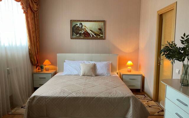 Zarya Hotel