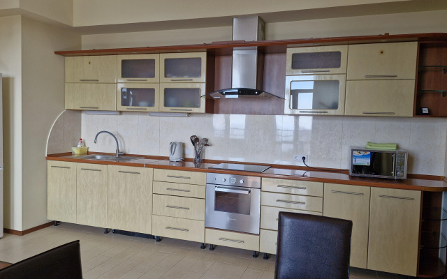 Atlant Alushta 2 Flat