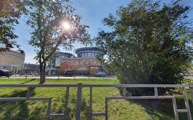 Prospekt Kalinina u ploschadi Oktyabrya flat
