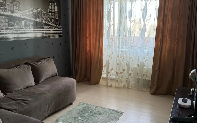 Ryzhiy Kot 2 Flat