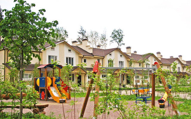 Apartments Yakhontovy Les