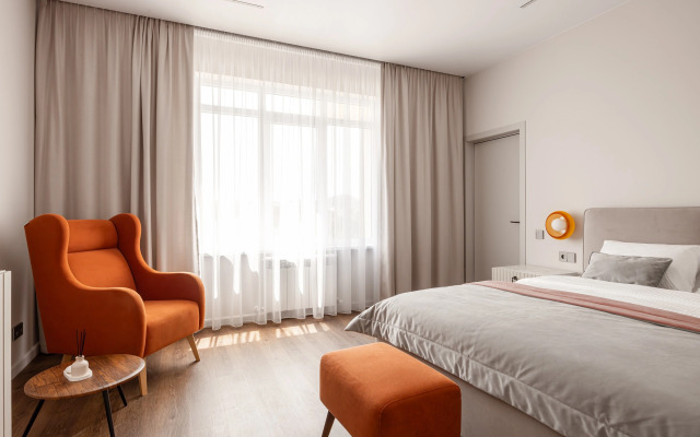 S Podogrevaemym Basseynom I 6 Spalnyami Villa