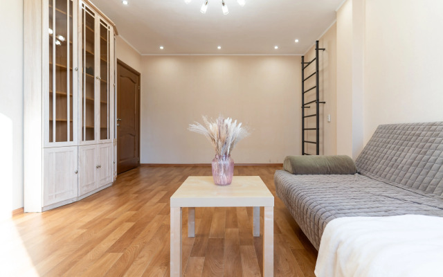 Апартаменты Трёхкомнатные Stepanenkov для 5 Гостей на Татищева 49