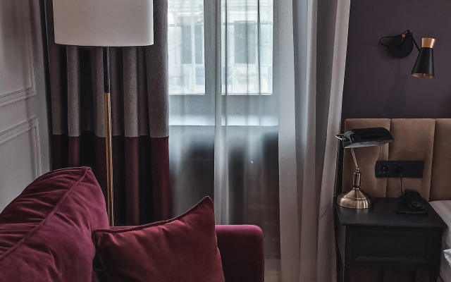 Отель Gizzat Plaza