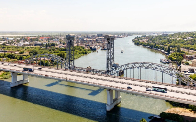 Апартаменты Дом у Дона с лоджией на 23 этаже