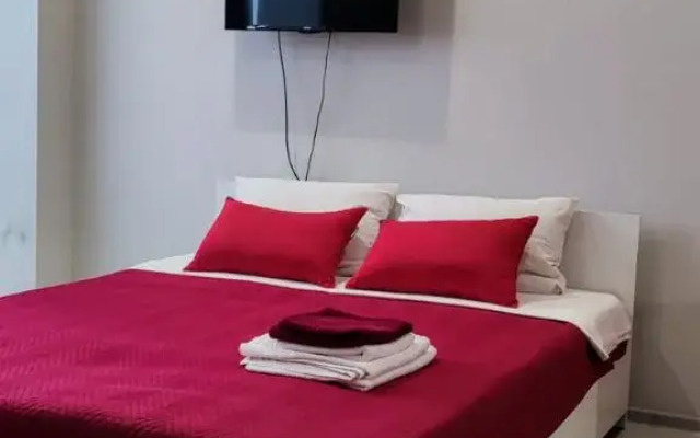 Квартира Студия возле ТЦ Красная Площадь