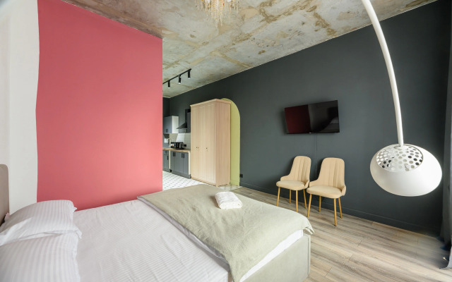 Ryadom s Arbatom i Megoy Flat