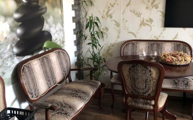 Апартаменты Ladom Трехкомнатные на Баме