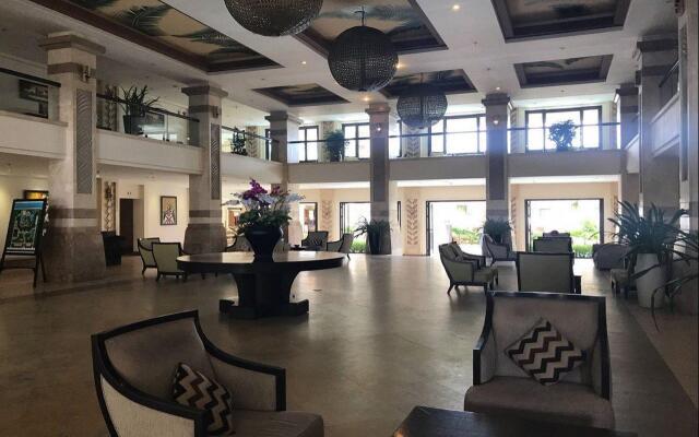 Olalani Resort  Hotel And Condotel
