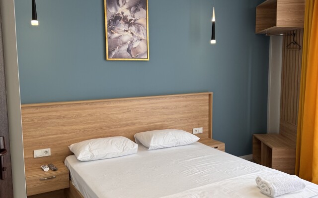 Adam Boutique Hotel