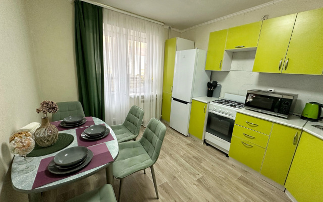Prostornaya po Priyatnoy Tsene Flat