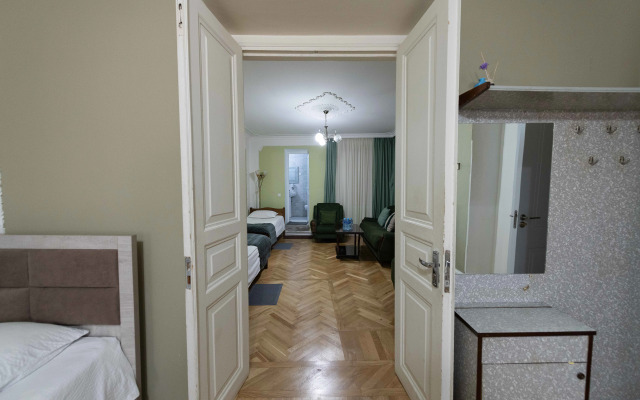 Anna's Guest House Gori Guest House