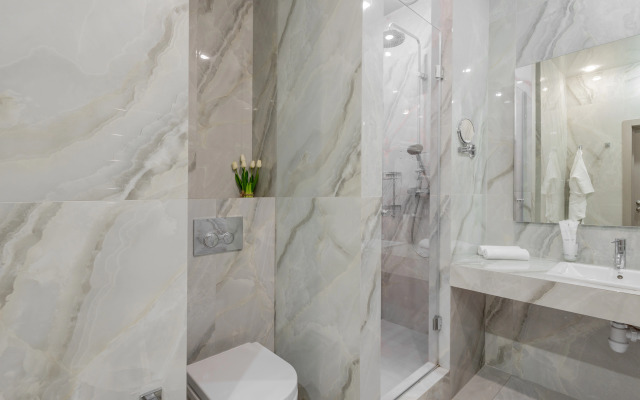 Апартаменты Mirror с отдельной спальней