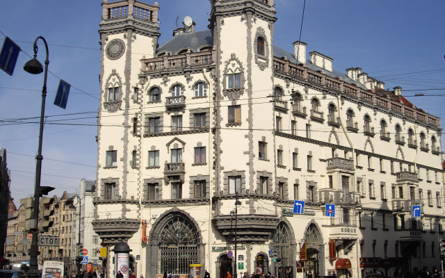 Na Petrogradskoy Apartments