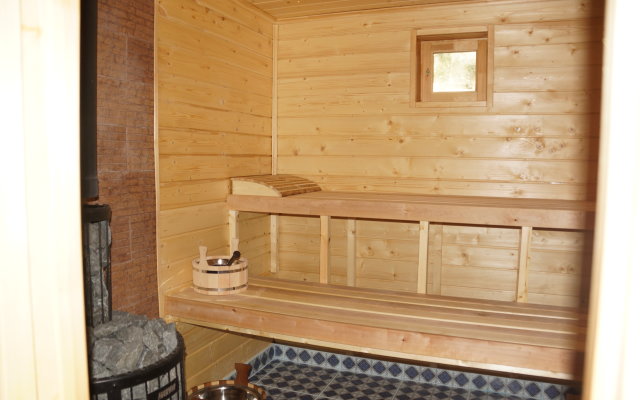 Uyutnyij S Saunoj I Kaminom Private House